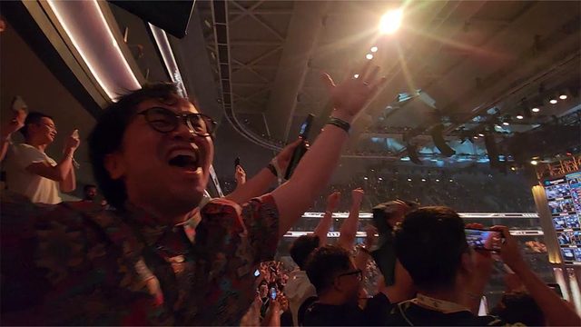 Celebrating the final GG of Game 5 between Team Vision and Team Spirit
